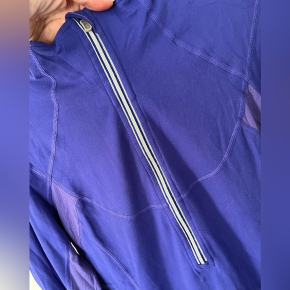 LULULEMON | 10 | RUN-DASH Pullover | Wish Blue - Picture 5 of 13